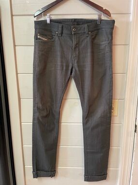 Diesel Jeans Men’s Thavar Slim Skinny WASH 0847E STRETCH Size 34x34.